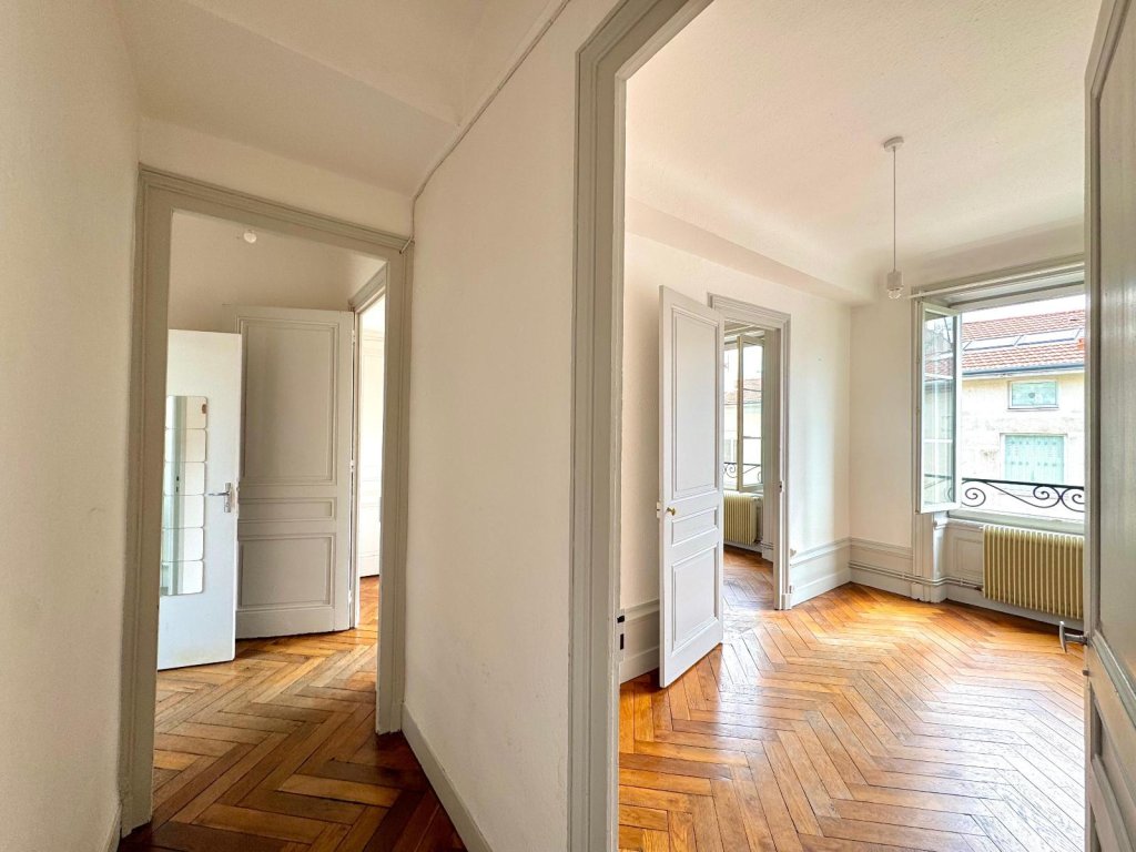 LOCATION - Appartement - ST ETIENNE (42000) - 405 €