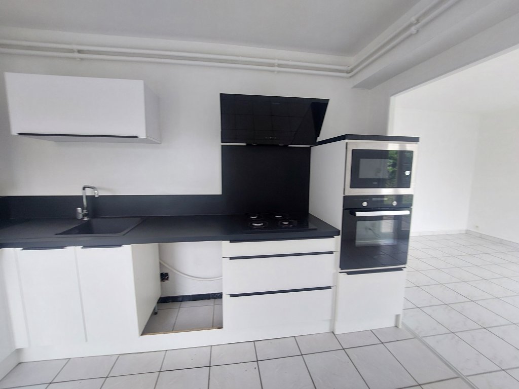 LOCATION - Maison/villa - ST CYPRIEN (42160) - 900 €