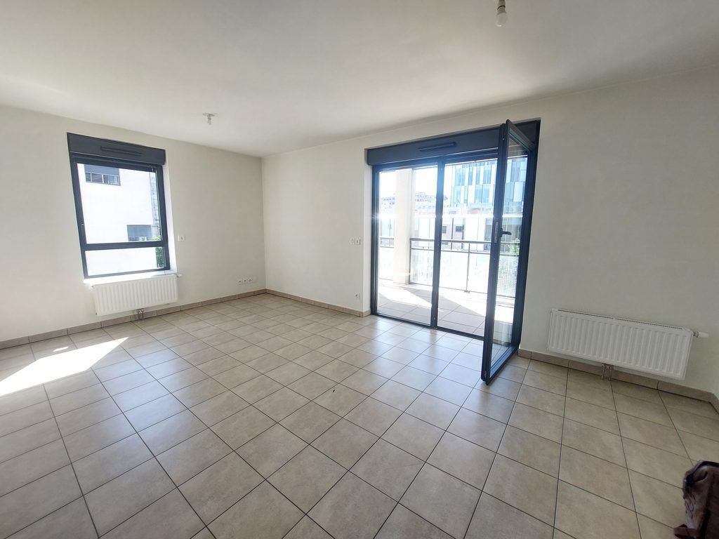 LOCATION - Appartement - ST ETIENNE (42000) - 747 €