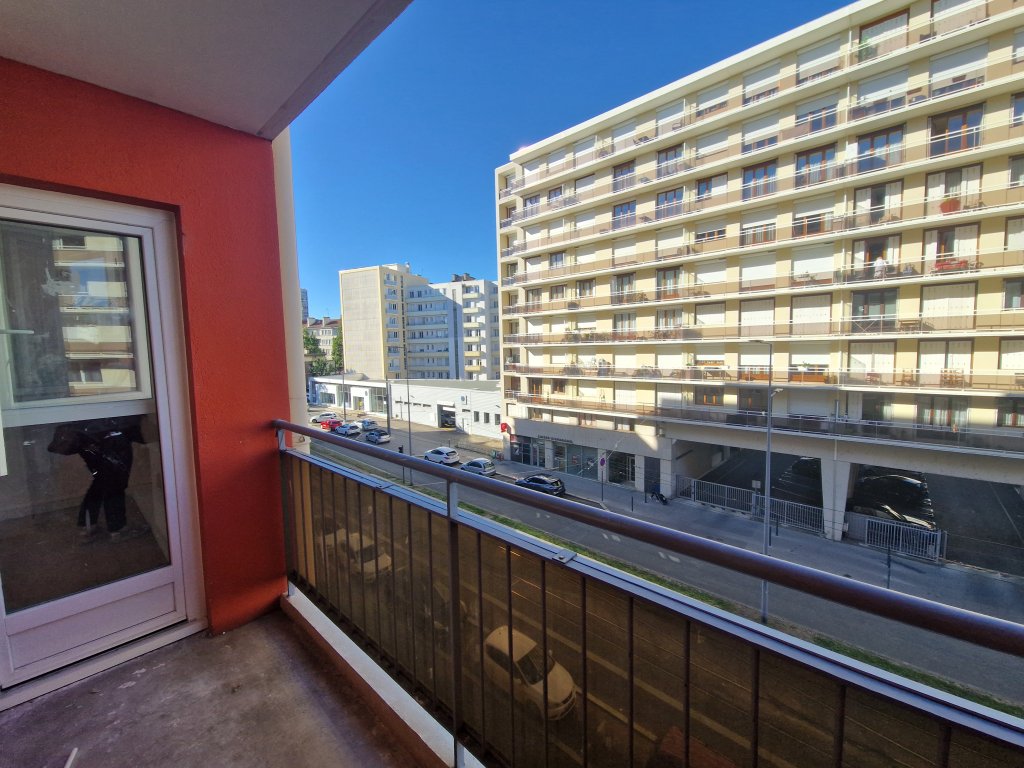 LOCATION - Appartement - ST ETIENNE (42000) - 560 €