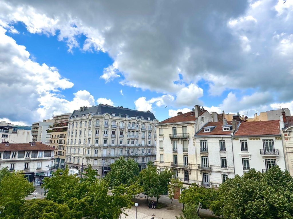 LOCATION - Appartement - ST ETIENNE (42000) - 695 €