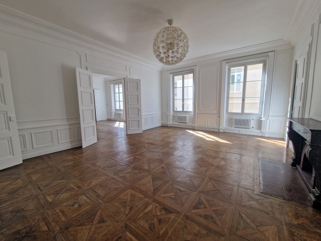 LOCATION - Appartement - ST ETIENNE (42000) - 1290 €