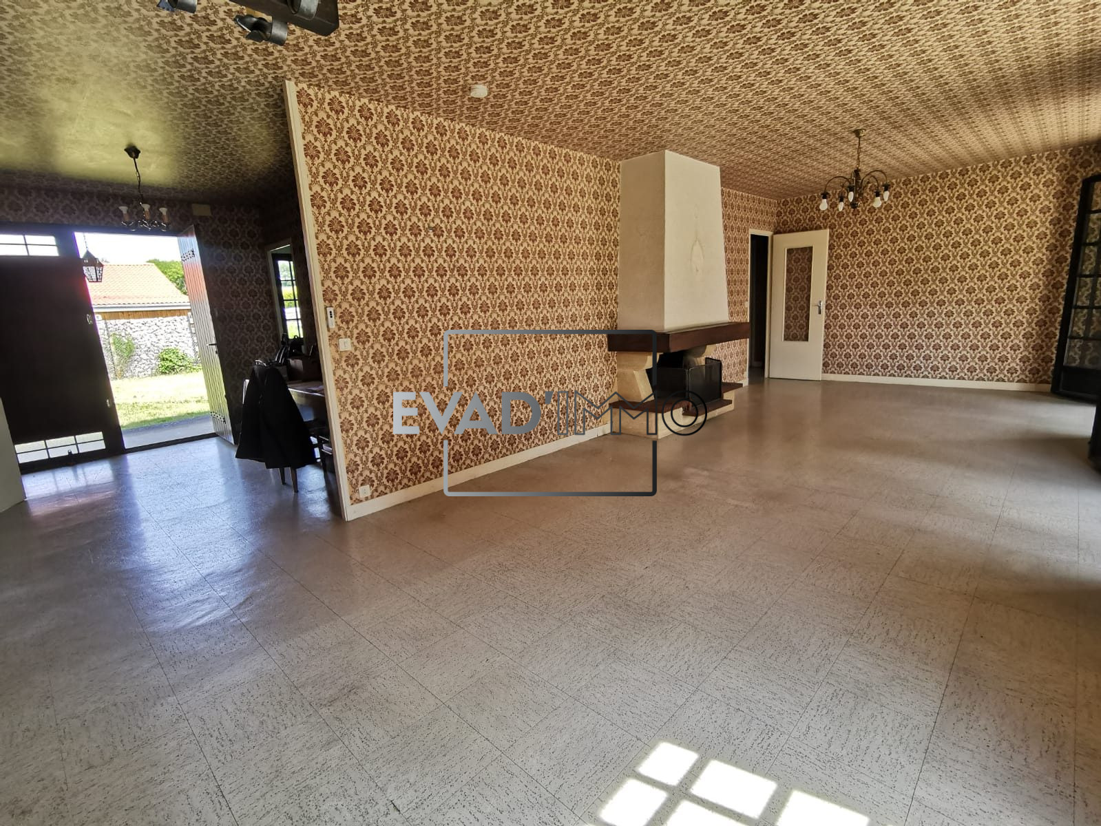VENTE - Maison - Cuzieu (42330) - 259000 €