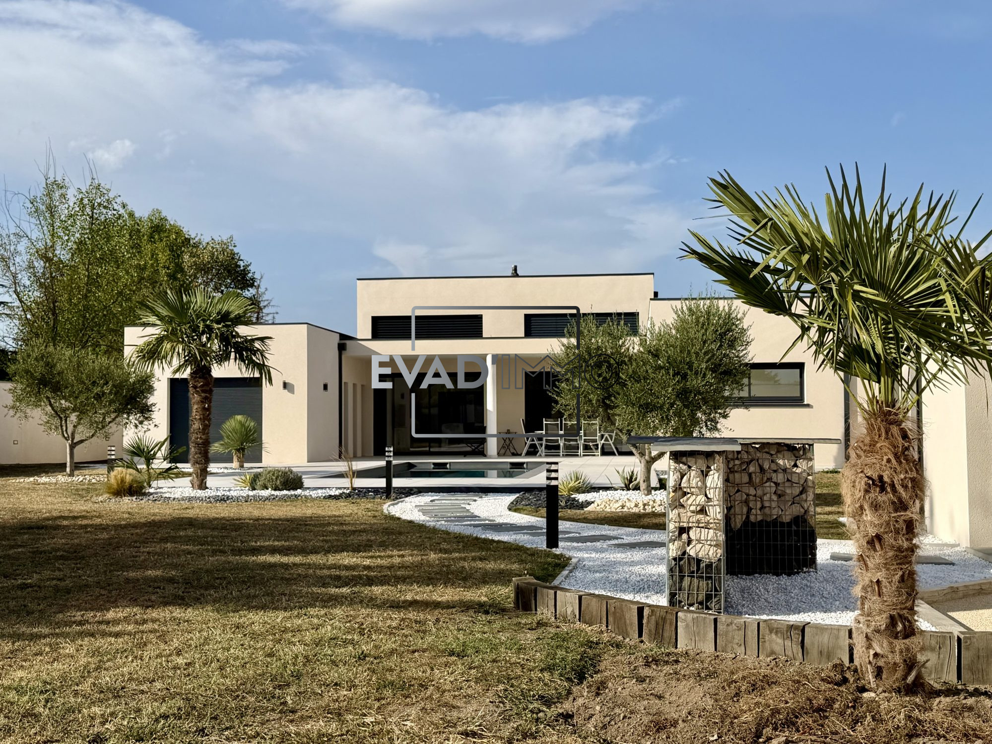 VENTE DE PRESTIGE - Maison - Veauche (42340) - 890000 €