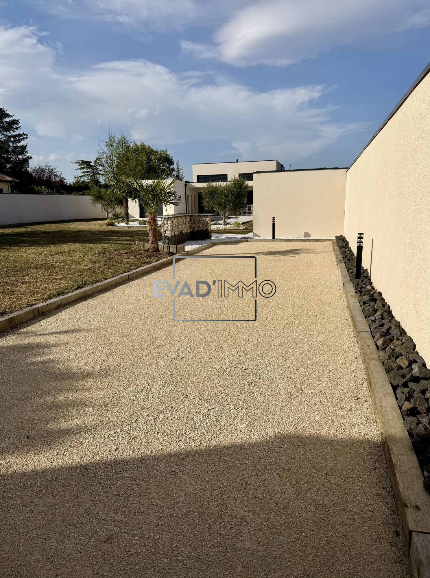 VENTE DE PRESTIGE - Maison - Veauche (42340) - 890000 €
