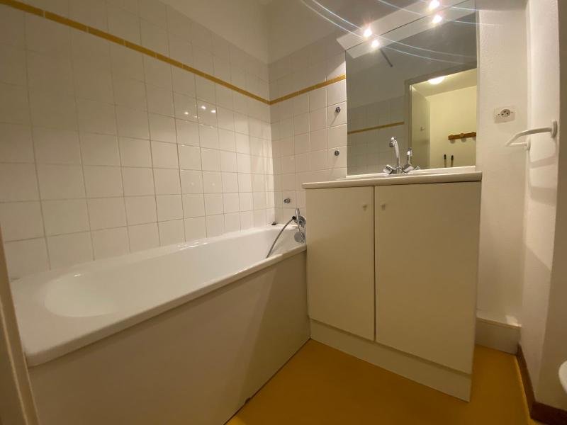 LOCATION - Appartement - ST ETIENNE (42000) - 380 €