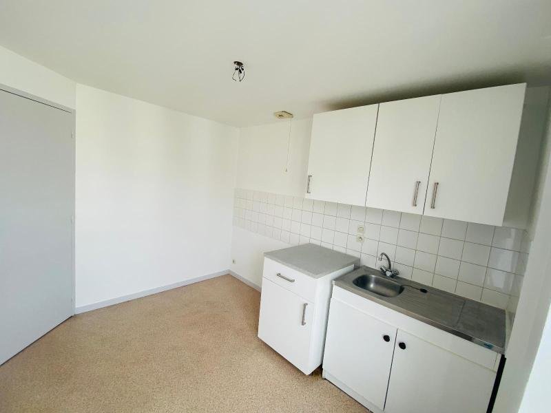 LOCATION - Appartement - ST PRIEST EN JAREZ (42270) - 446 €