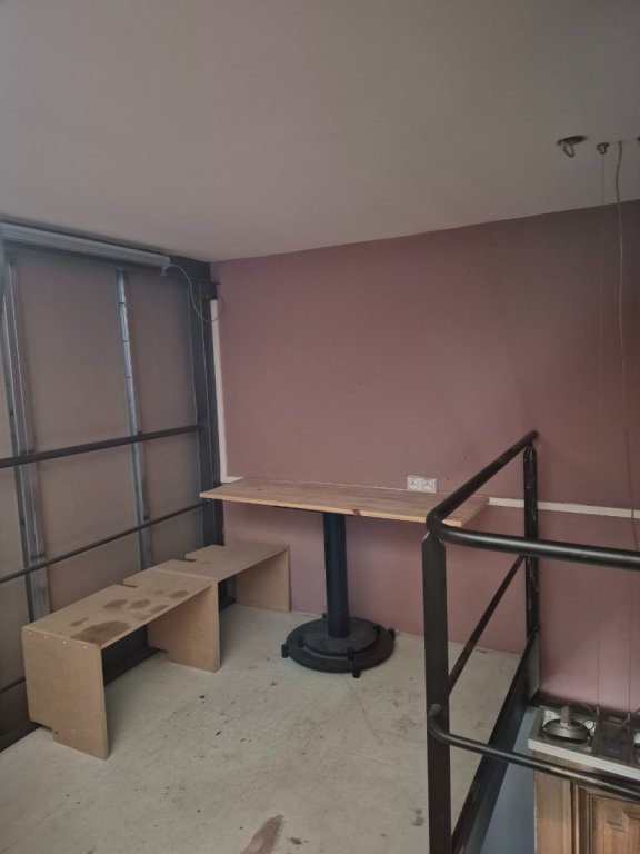 LOCATION - Local - ST ETIENNE (42000) - 790 €