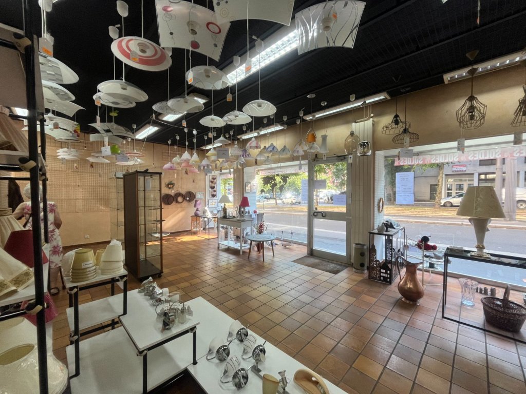 VENTE - Local - ST ETIENNE (42100) - 108000 €