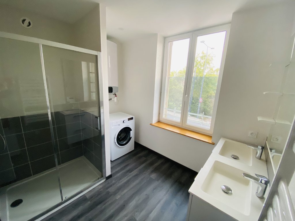 LOCATION - Appartement - ST ETIENNE (42000) - 450 €