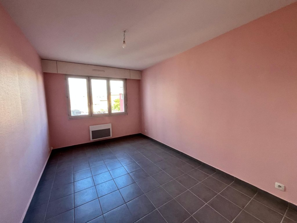 LOCATION - Appartement - ST ETIENNE (42000) - 787 €