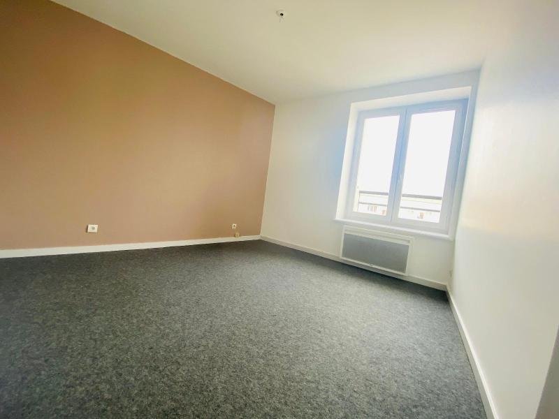 LOCATION - Appartement - ST PRIEST EN JAREZ (42270) - 446 €
