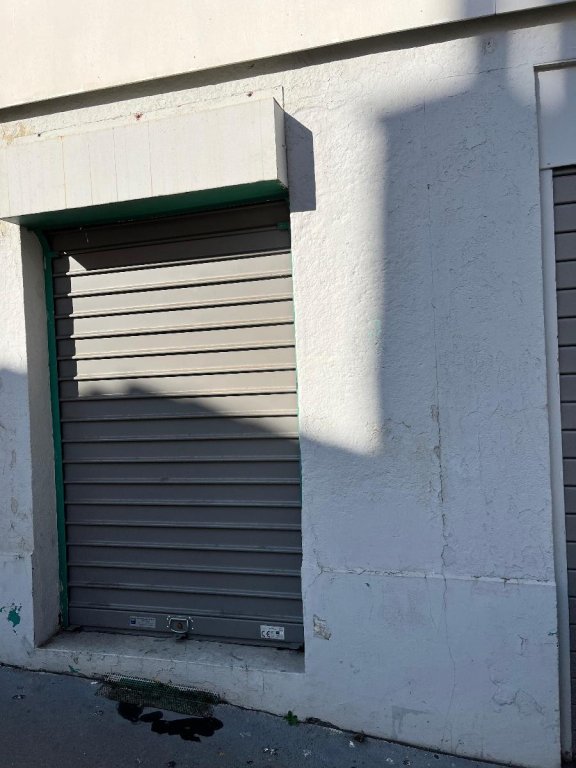 LOCATION - Local - ST ETIENNE (42000) - 950 €