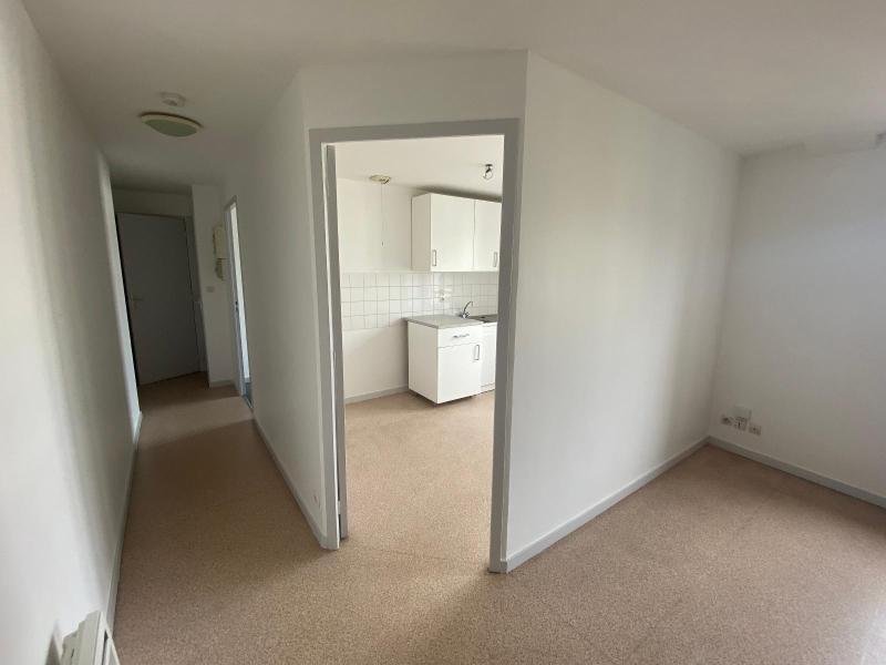 LOCATION - Appartement - ST PRIEST EN JAREZ (42270) - 446 €