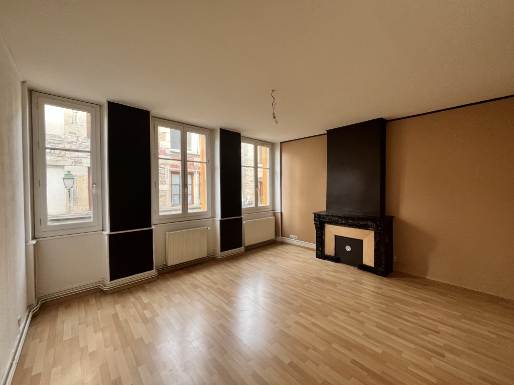 LOCATION - Appartement - ST ETIENNE (42000) - 400 €