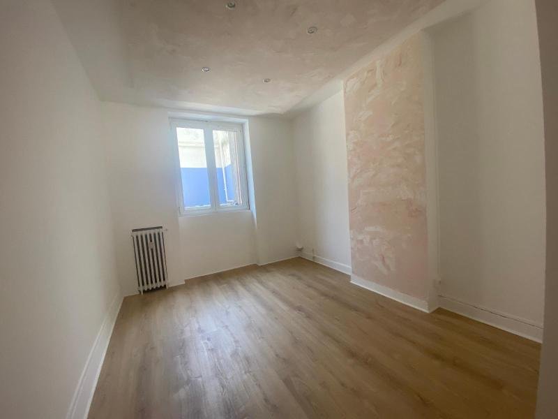LOCATION - Appartement - ST ETIENNE (42000) - 639 €