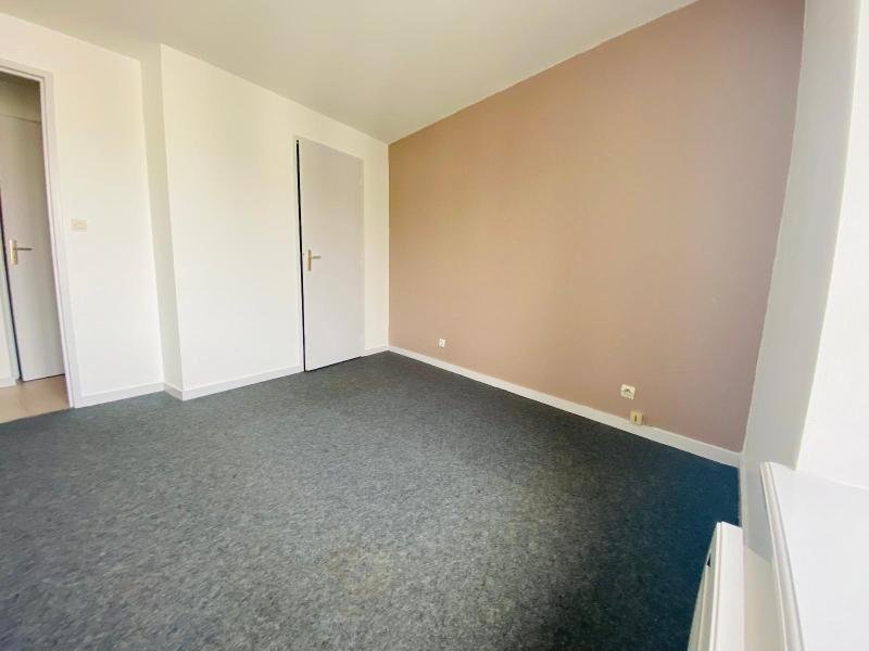 LOCATION - Appartement - ST PRIEST EN JAREZ (42270) - 446 €