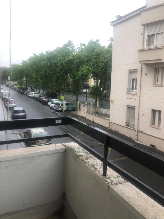 LOCATION - Appartement - ST ETIENNE (42000) - 490 €
