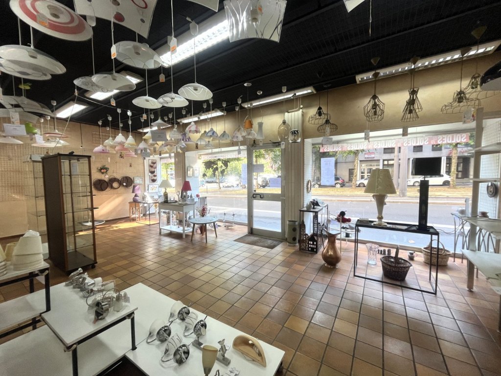 VENTE - Local - ST ETIENNE (42100) - 108000 €