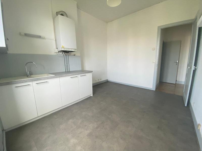 LOCATION - Appartement - ST ETIENNE (42000) - 390 €