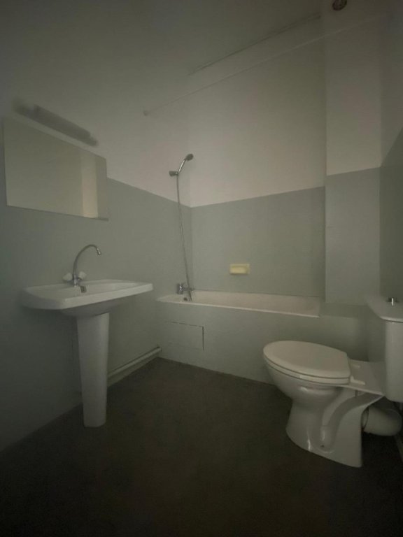 LOCATION - Appartement - ST ETIENNE (42000) - 390 €