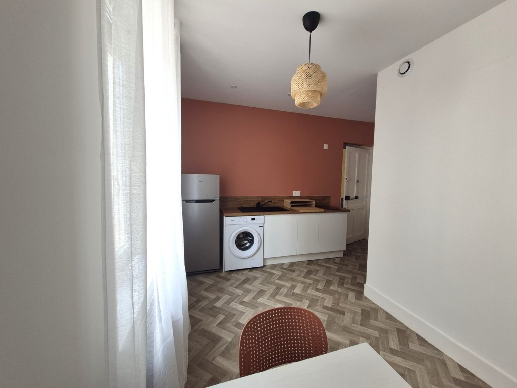 LOCATION - Appartement - ST ETIENNE (42000) - 440 €