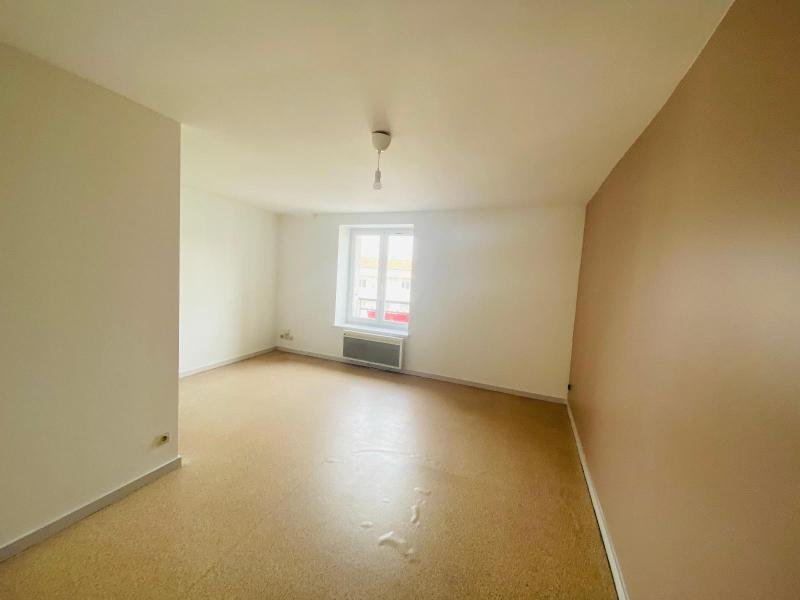 LOCATION - Appartement - ST PRIEST EN JAREZ (42270) - 446 €