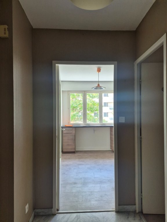 LOCATION - Appartement - ST ETIENNE (42000) - 691 €