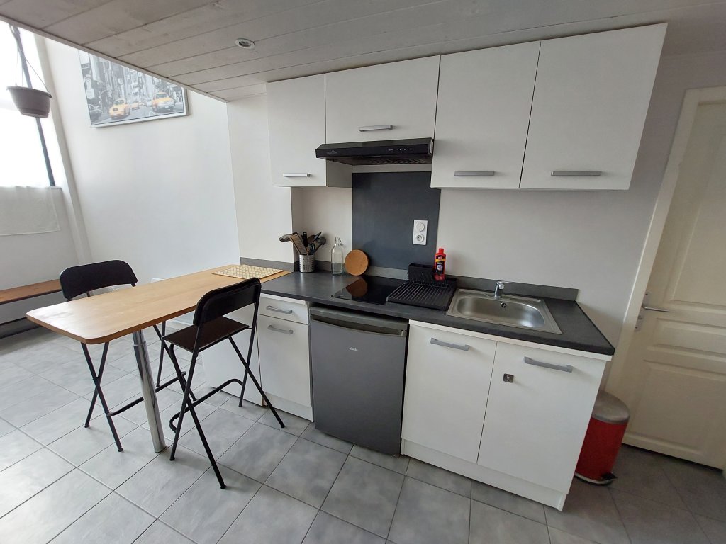 LOCATION - Appartement - ST ETIENNE (42000) - 450 €