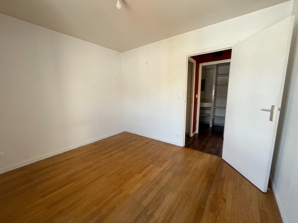 VENTE - Appartement - L ETRAT (42580) - 220000 €