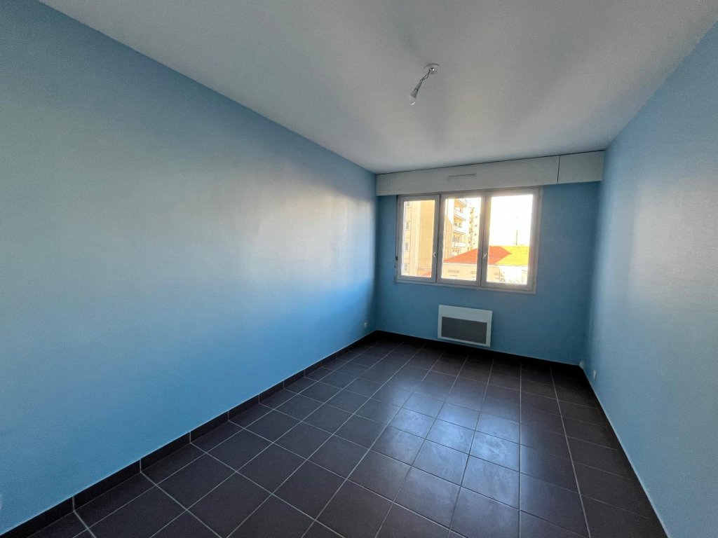 LOCATION - Appartement - ST ETIENNE (42000) - 787 €