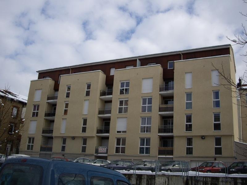 LOCATION - Appartement - ST ETIENNE (42000) - 388 €