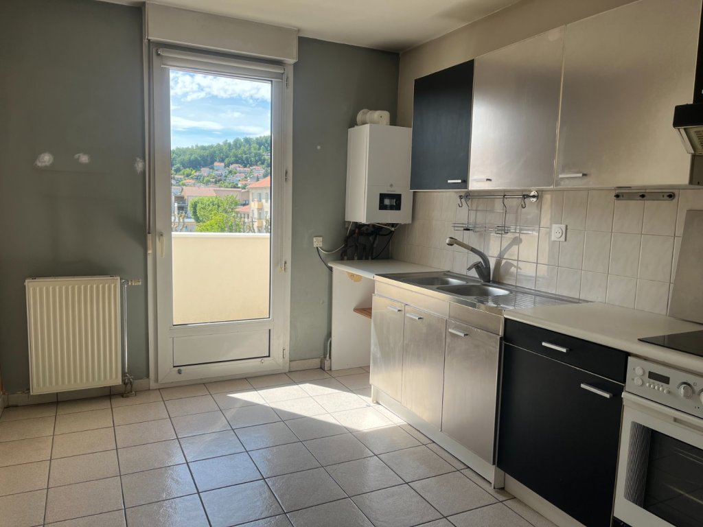 VENTE - Appartement - L ETRAT (42580) - 220000 €