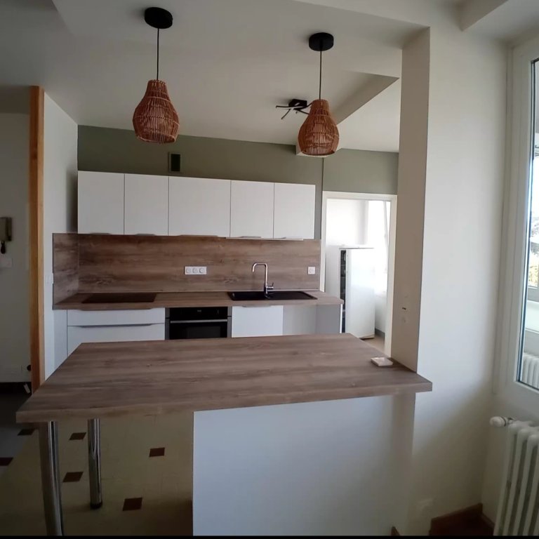 LOCATION - Appartement - MONTBRISON (42600) - 795 €