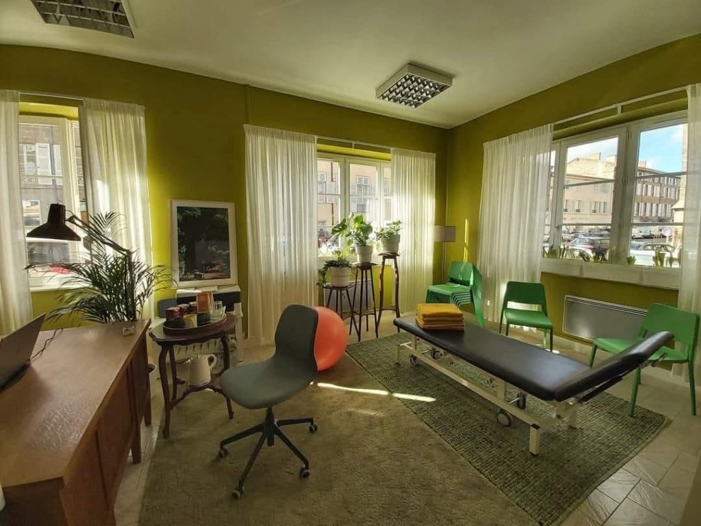 LOCATION - Local - MONTBRISON (42600) - 500 €