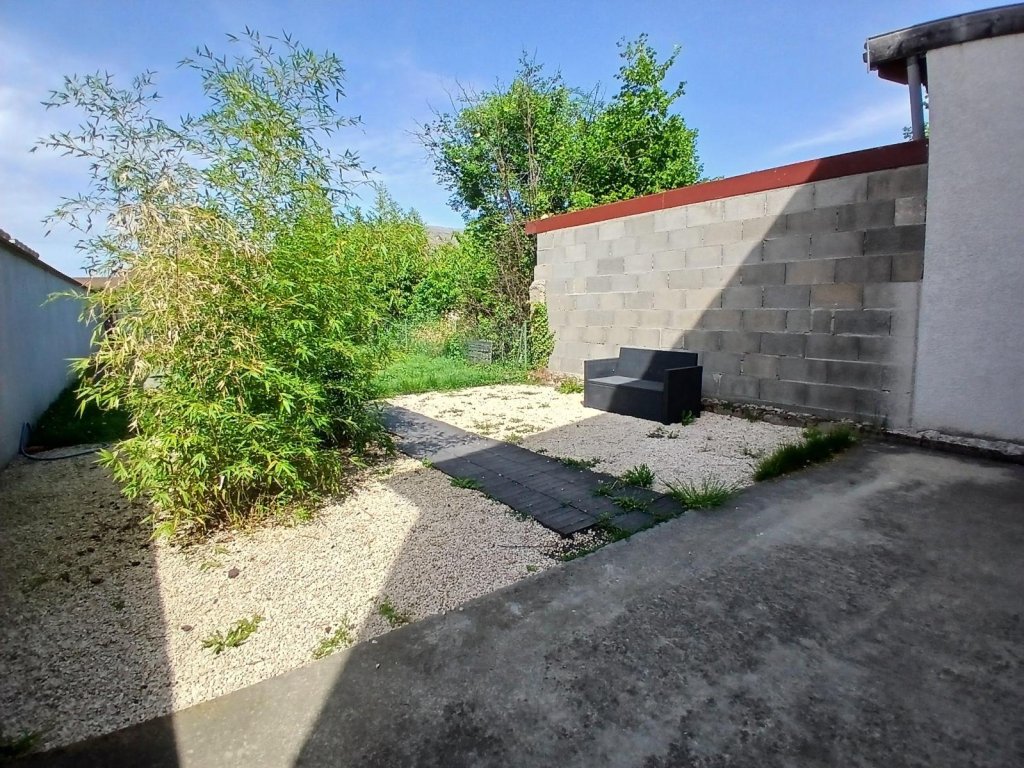 VENTE - Maison/villa - FEURS (42110) - 225000 €