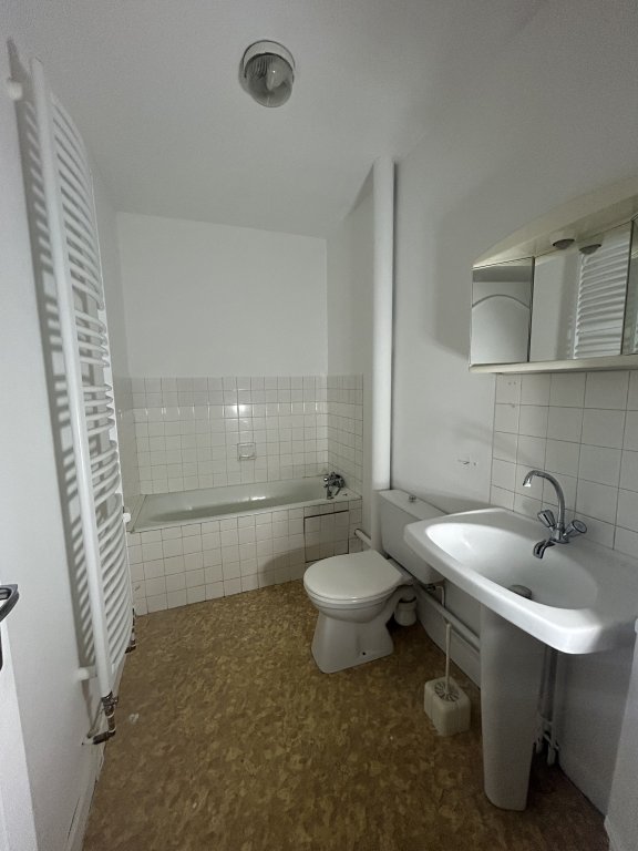 LOCATION - Appartement - MONTBRISON (42600) - 490 €