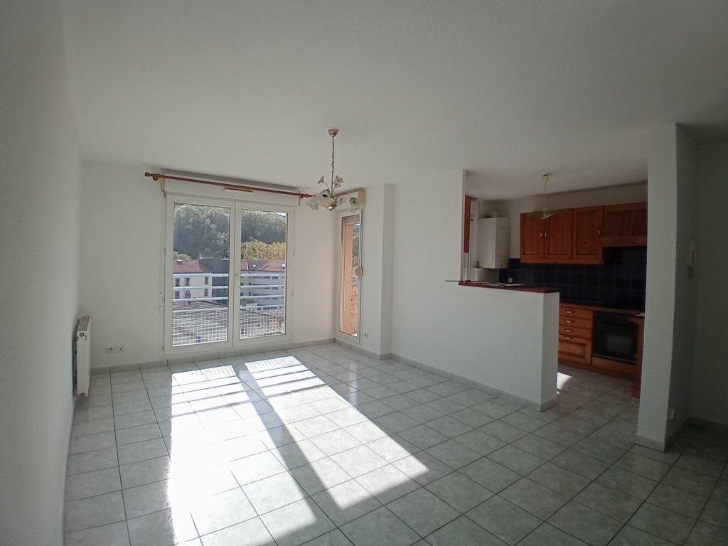 LOCATION - Appartement - BOEN SUR LIGNON (42130) - 608 €