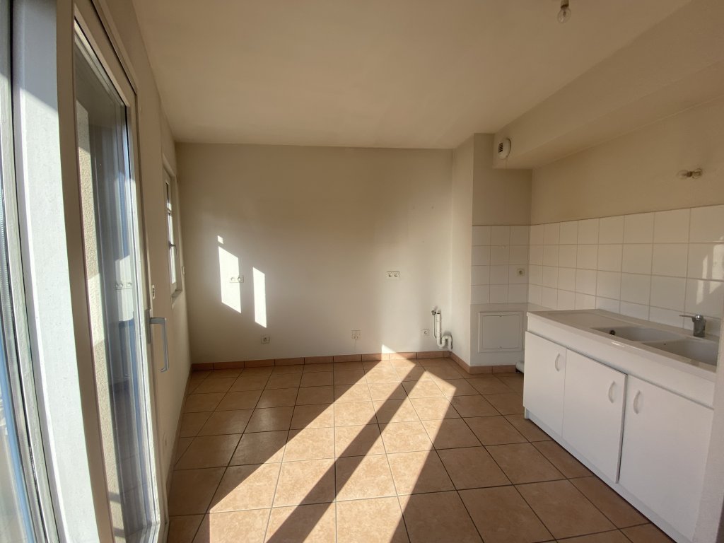 LOCATION - Appartement - MONTBRISON (42600) - 516 €