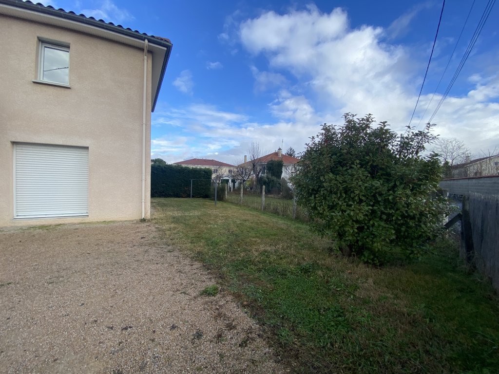 LOCATION - Maison/villa - MONTBRISON (42600) - 860 €