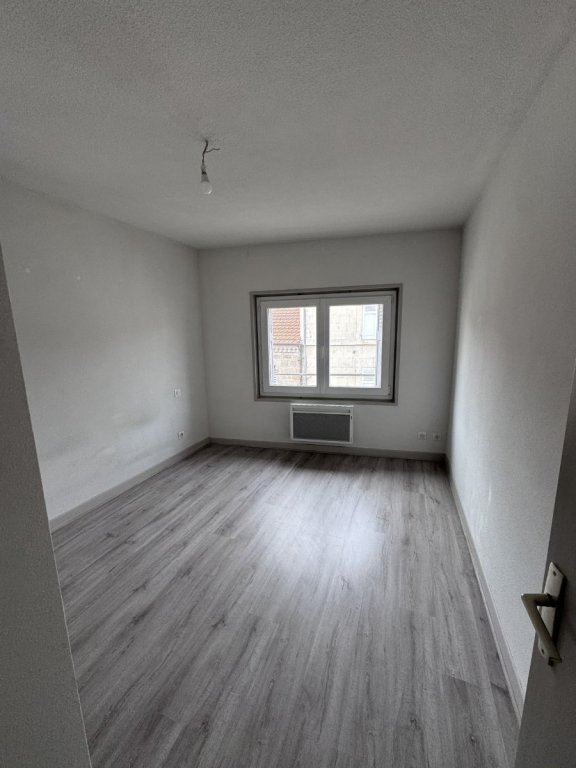 VENTE - Immeuble - FEURS (42110) - 365000 €
