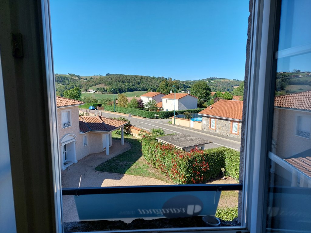 LOCATION - Appartement - VIRICELLES (42140) - 565 €