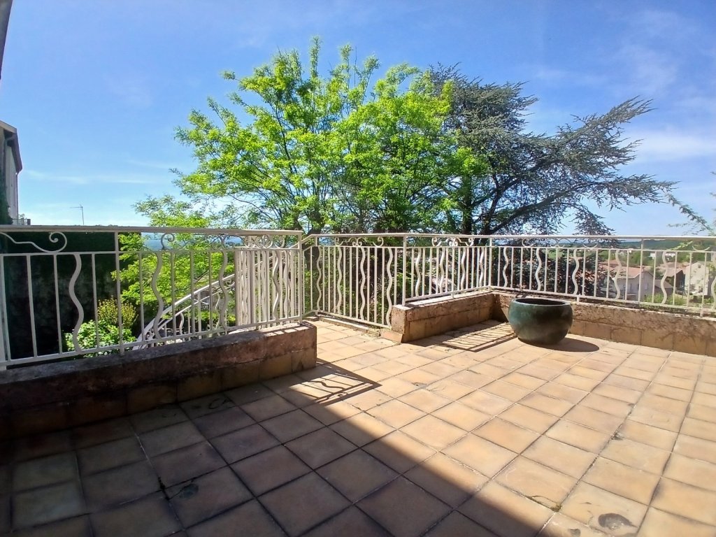 VENTE - Maison/villa - ROZIER EN DONZY (42810) - 185000 €