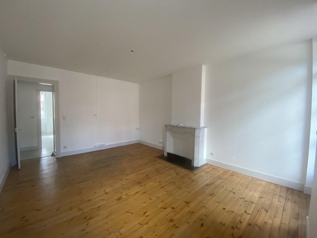 LOCATION - Appartement - MONTROND LES BAINS (42210) - 590 €