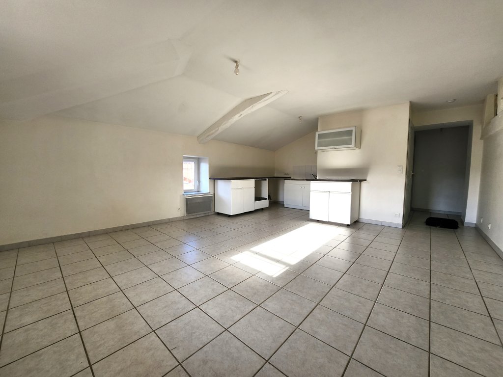 LOCATION - Appartement - GREZIEU LE MARCHE (69610) - 395 €