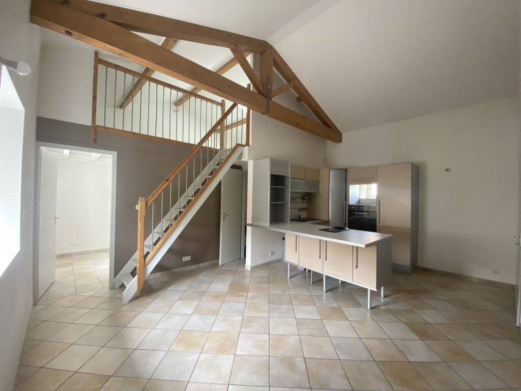 LOCATION - Appartement - BOISSET LES MONTROND (42210) - 550 €