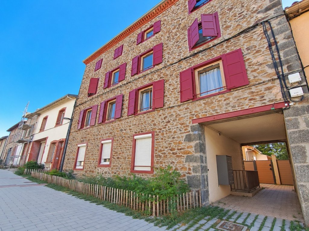 LOCATION - Appartement - ST SYMPHORIEN SUR COISE (69590) - 445 €