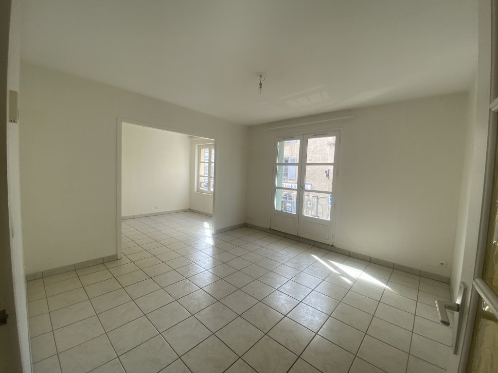 LOCATION - Appartement - MONTBRISON (42600) - 610 €