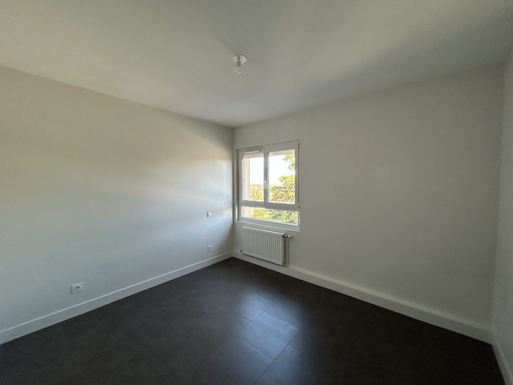 LOCATION - Appartement - MONTBRISON (42600) - 680 €