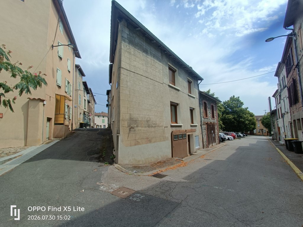 LOCATION - Maison/villa - BOEN SUR LIGNON (42130) - 700 €